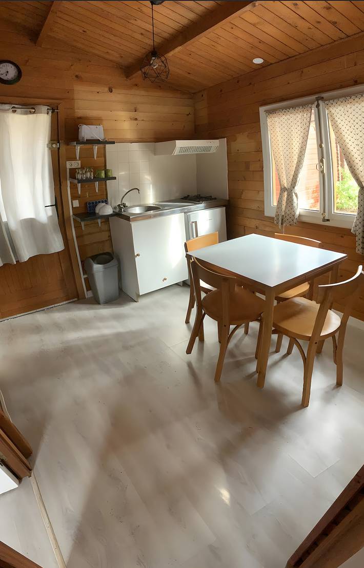 Location de vacances pour 4 personnes, avec jardin et vue sur le lac dans le Gers