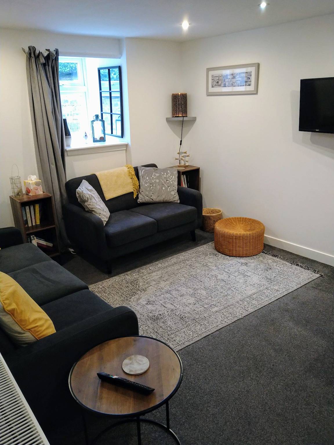 Close to the Seaside - sleeps 4/free wifi/parking in Lundin Links, Fife region