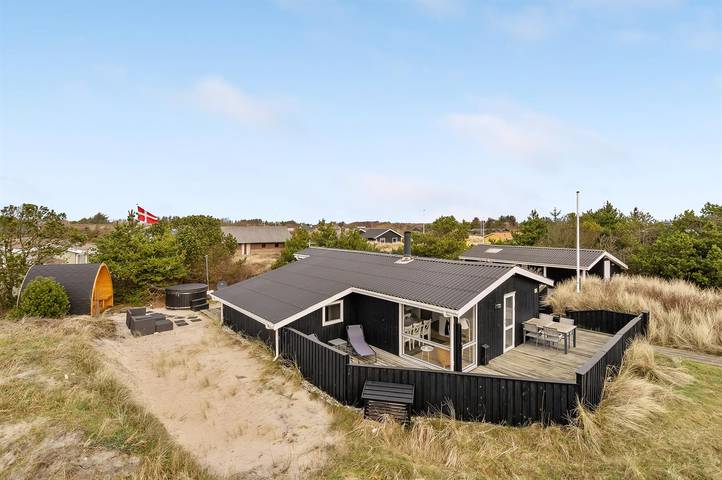 Ferienhaus für 6 Personen, mit Sauna und Terrasse in Søndervig