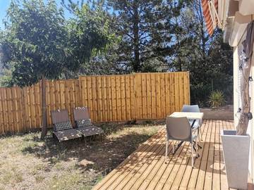 Gîte pour 2 personnes, avec vue et jardin, animaux acceptés à Auriol