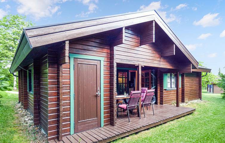 Ferienhaus für 6 Personen, mit Terrasse in Hayingen