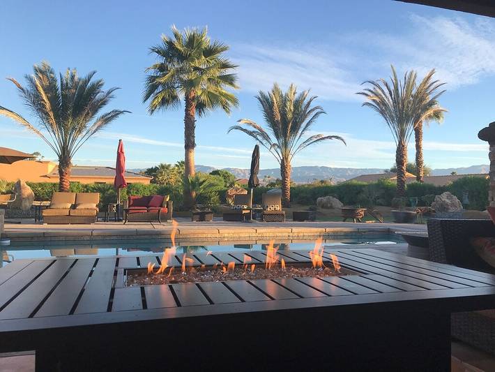 Vacation rental for 10 people, with garden and hot tub in Palm Desert