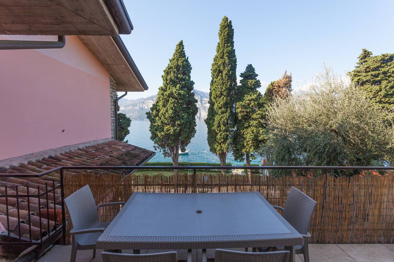 Modern Appartement "Gennaker" Aan het Meer met Terras en Uitzicht, foto 9