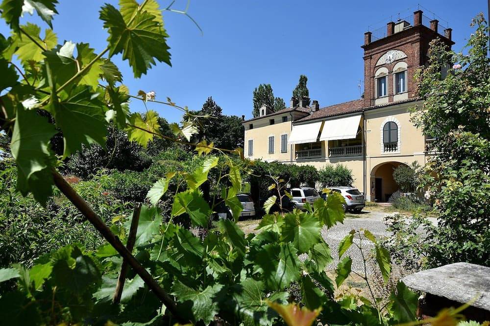 Apartamento entero, Apartamento con jardín en Casale in Casale Monferrato, Provincia d'Alessandria