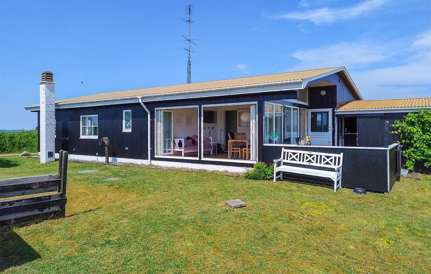 Ferienhaus für 6 Personen mit Terrasse in Årø, Hadersleben