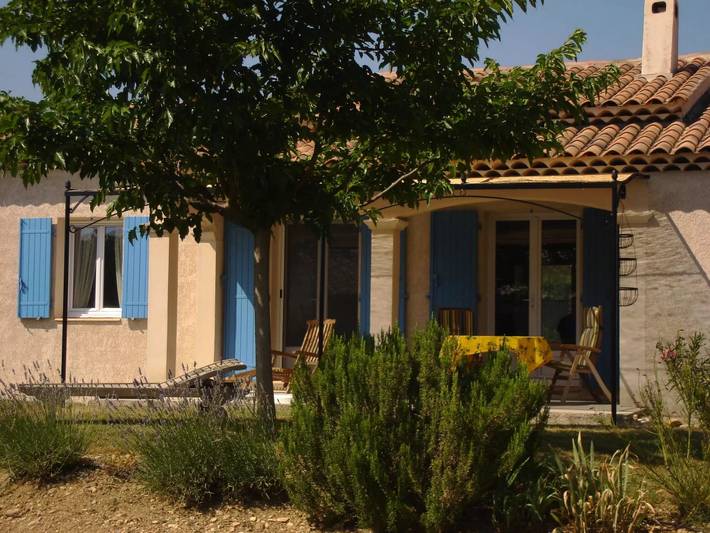 Villa für 4 Personen, mit Garten und Pool - 1