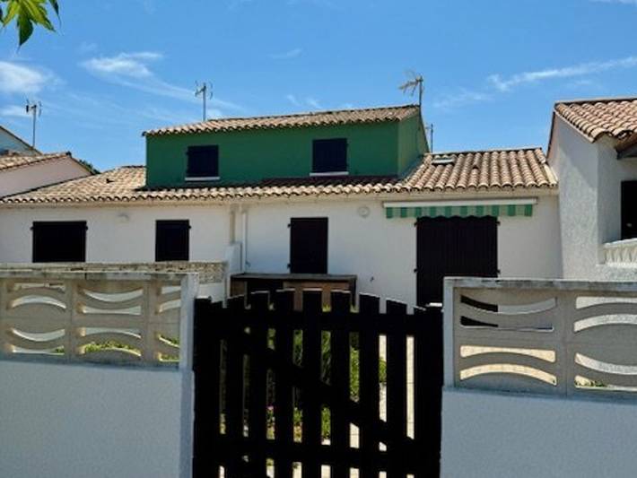 Location de vacances pour 6 personnes, avec jardin, animaux acceptés dans Plage du Village (Le Barcares)