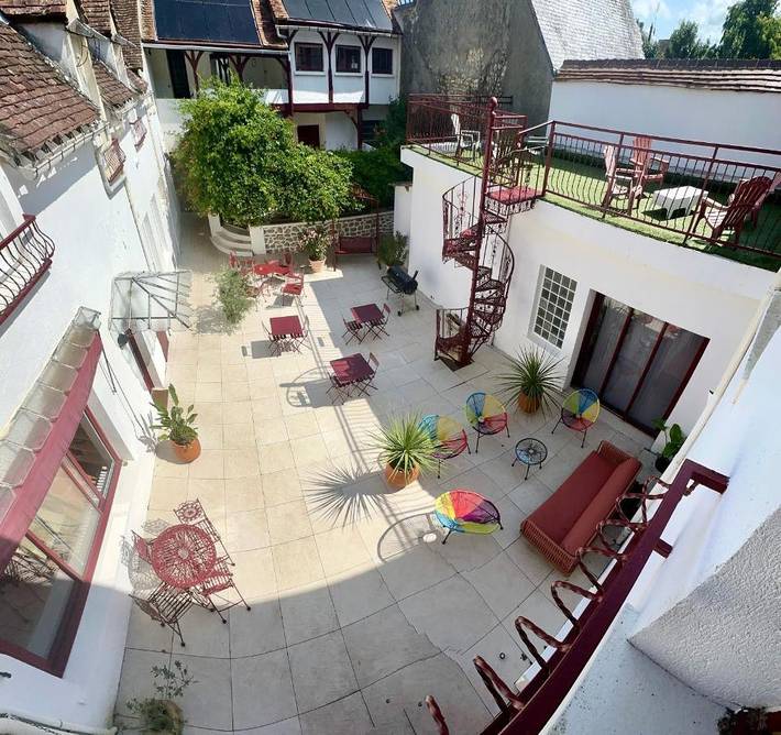 Maison d’hôte pour 2 personnes, avec jacuzzi ainsi que jardin et sauna à Le Blanc