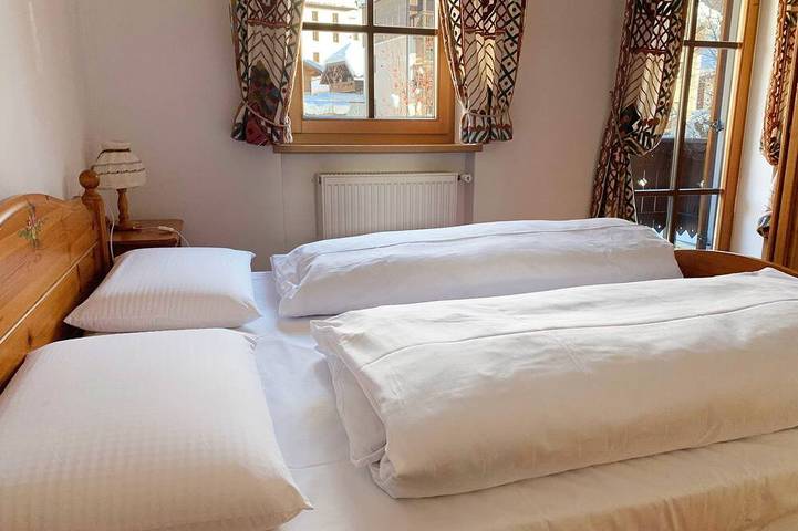 Ferienwohnung für 4 Personen, mit Balkon im Drei Zinnen - 2