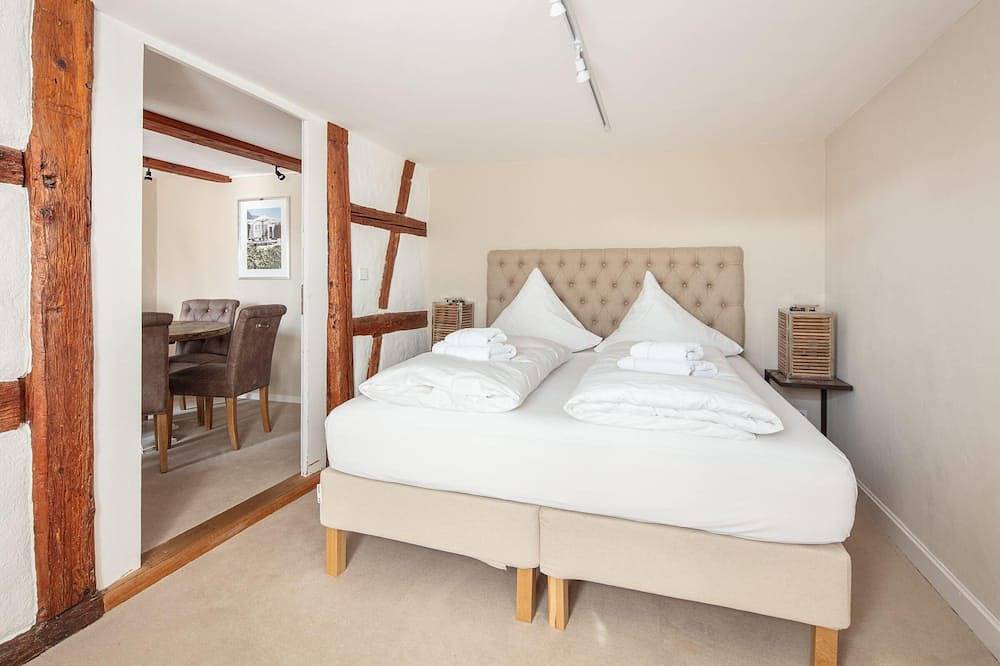 Ganze Wohnung, Seehaus Allensbach Riviera Suite in Allensbach, Untersee