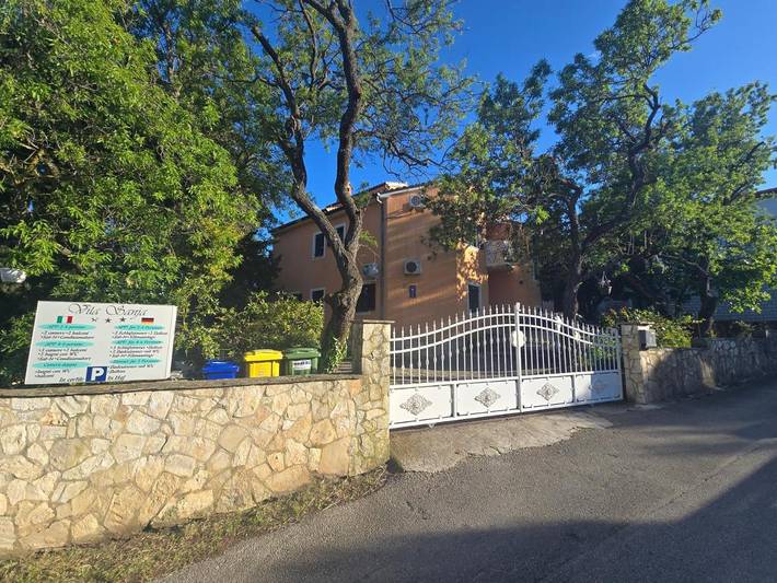 Maison d’hôte pour 2 personnes, avec vue et terrasse, animaux acceptés