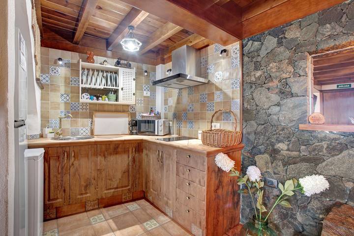 Ferienhaus Casa Tía Eulalia mit Meerblick, Sonnenterrasse und Wlan in Las Toscas, Frontera