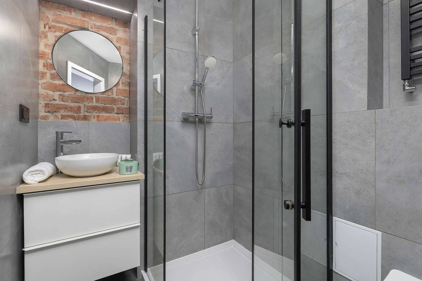 Ganzes Studio, Kościuszki 31B | Katowice | Charming Studio | Pet Friendly | City Center in Kattowitz, Schlesien