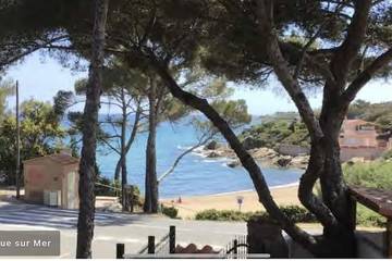 Gîte pour 3 personnes, avec jardin et terrasse, animaux acceptés dans Plage Du Grand Boucharel Saint Aygulf