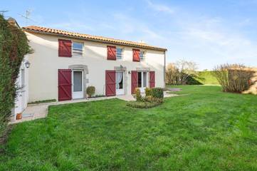 Gîte pour 6 personnes, avec terrasse et jardin, animaux acceptés à Boufféré
