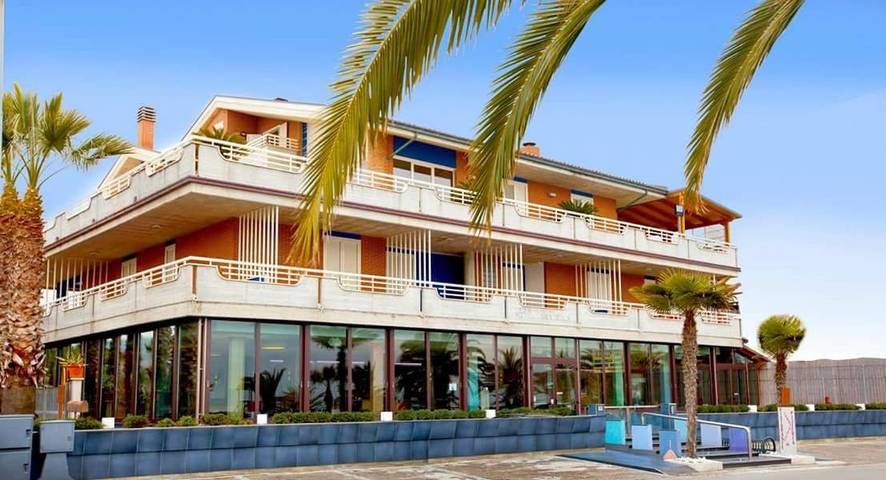 Appartamento per 4 persone, con panorama e balcone a Martinsicuro