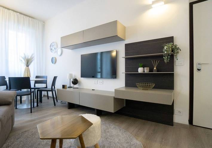 Ganze Wohnung, Charmante und moderne 3-Zimmer-Wohnung im Herzen von Asti in Asti, Asti (Gemeinde)