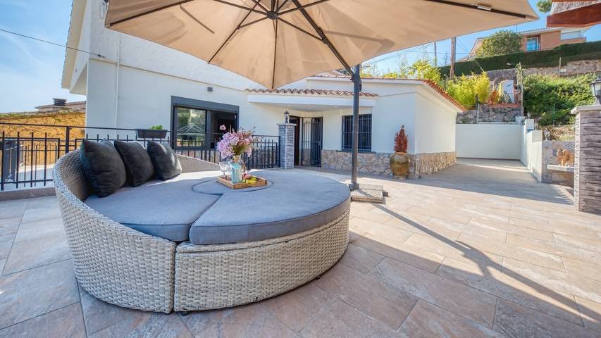 Finca für 9 Personen, mit Balkon und Garten in Lloret de Mar - 3