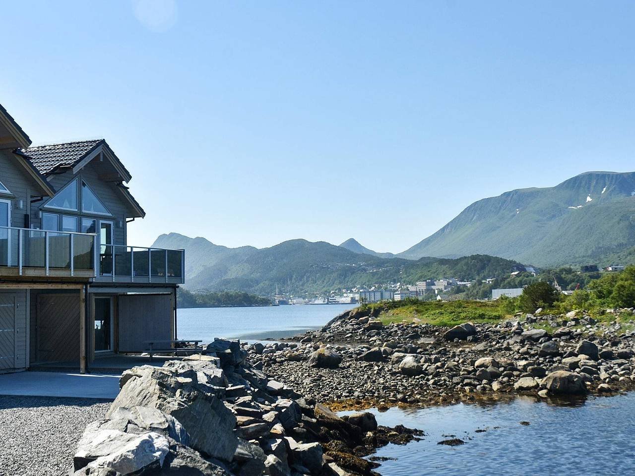 10 person ferie hjemme i Brattvåg in Haram, Nordlige Fjord-Norge
