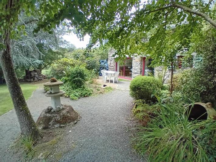 Location de vacances pour 2 personnes, avec jardin et vue dans Monts d'Arrée - 2