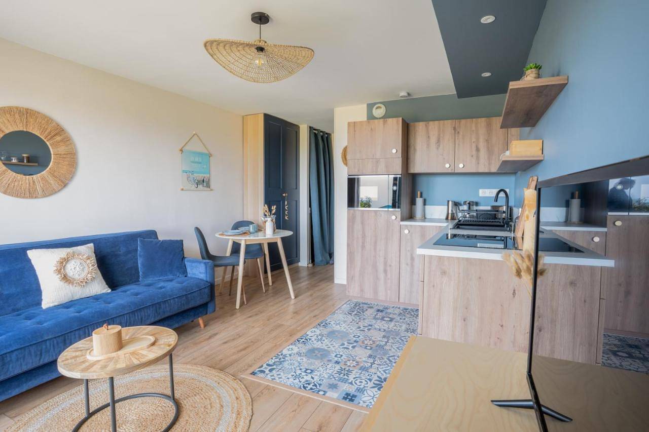 Appartement entier, One-Bedroom Apartment in Saint-Cast-le-Guildo, Région de Dinan