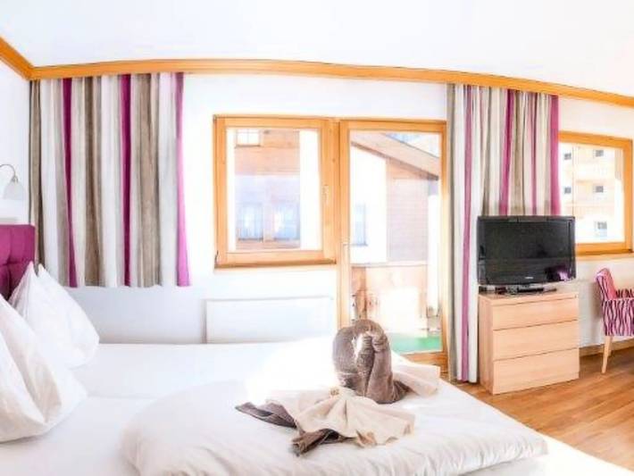 Ferienwohnung für 2 Personen, mit Balkon in Samnaun