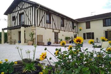 Gîte pour 6 personnes, avec jardin et terrasse à Miélan