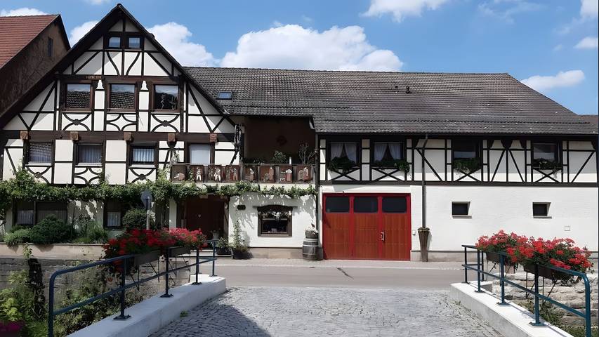 Bauernhof für 4 Personen, mit Balkon, mit Haustier