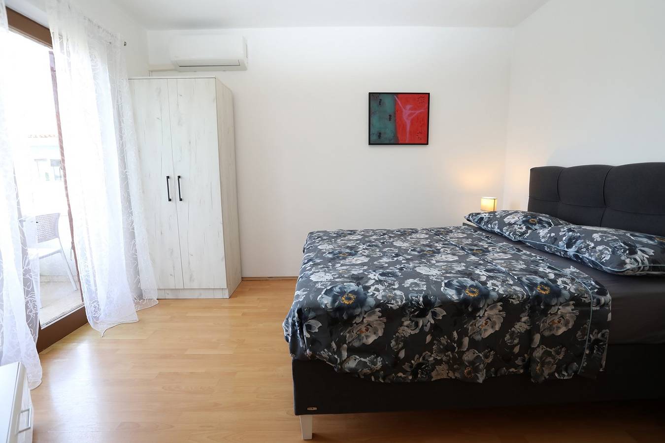 Apartamento entero, Apartamento de vacaciones para 2 personas con balcón/terraza in Pula-Medulin, Pula