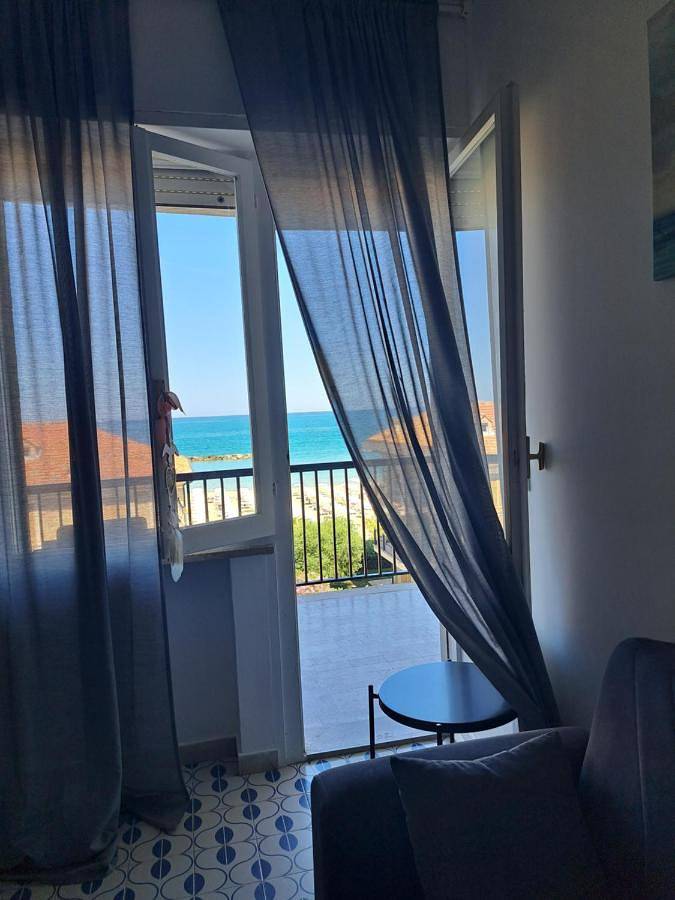 Ferienwohnung für 6 Personen, mit Balkon und Terrasse sowie Ausblick in San Benedetto del Tronto - 3