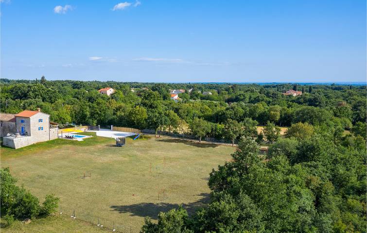 Ferienhaus für 6 Personen, mit Terrasse und Ausblick