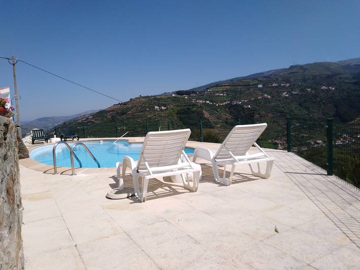 Casa rural para 6 personas, con piscina además de terraza y balcón/terraza en Distrito de Vila Real - 2
