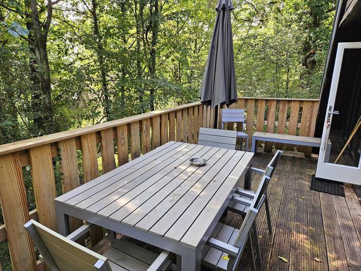 Gîte pour 5 personnes, avec piscine et terrasse, adapté aux familles dans Grandhan - 2