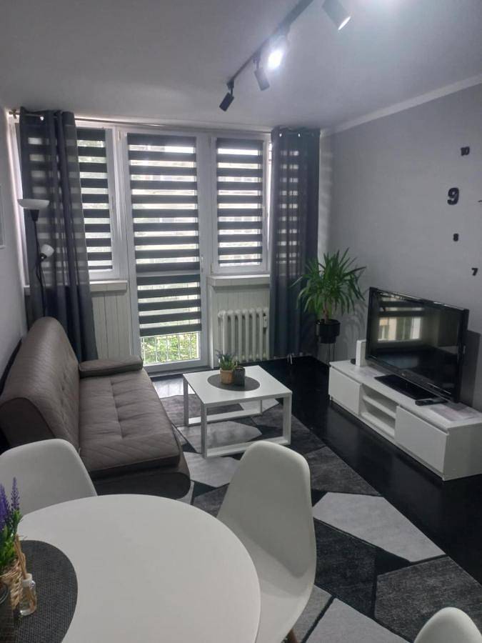 Cały apartament, One-Bedroom Apartment in Dzierżoniów, Sudety (Polska)