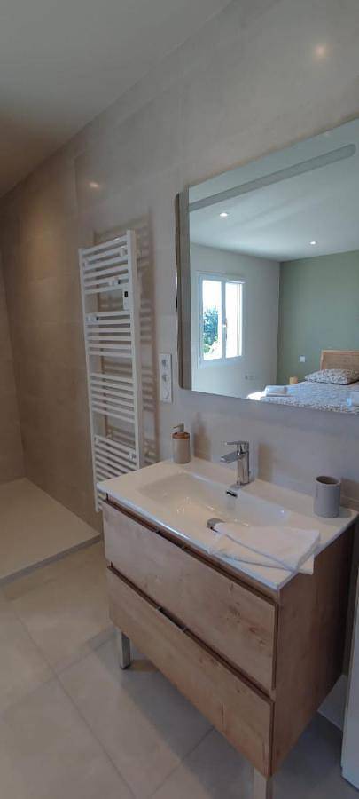 Location de vacances pour 6 personnes, avec jardin et terrasse à Sanilhac-Sagriès - 3