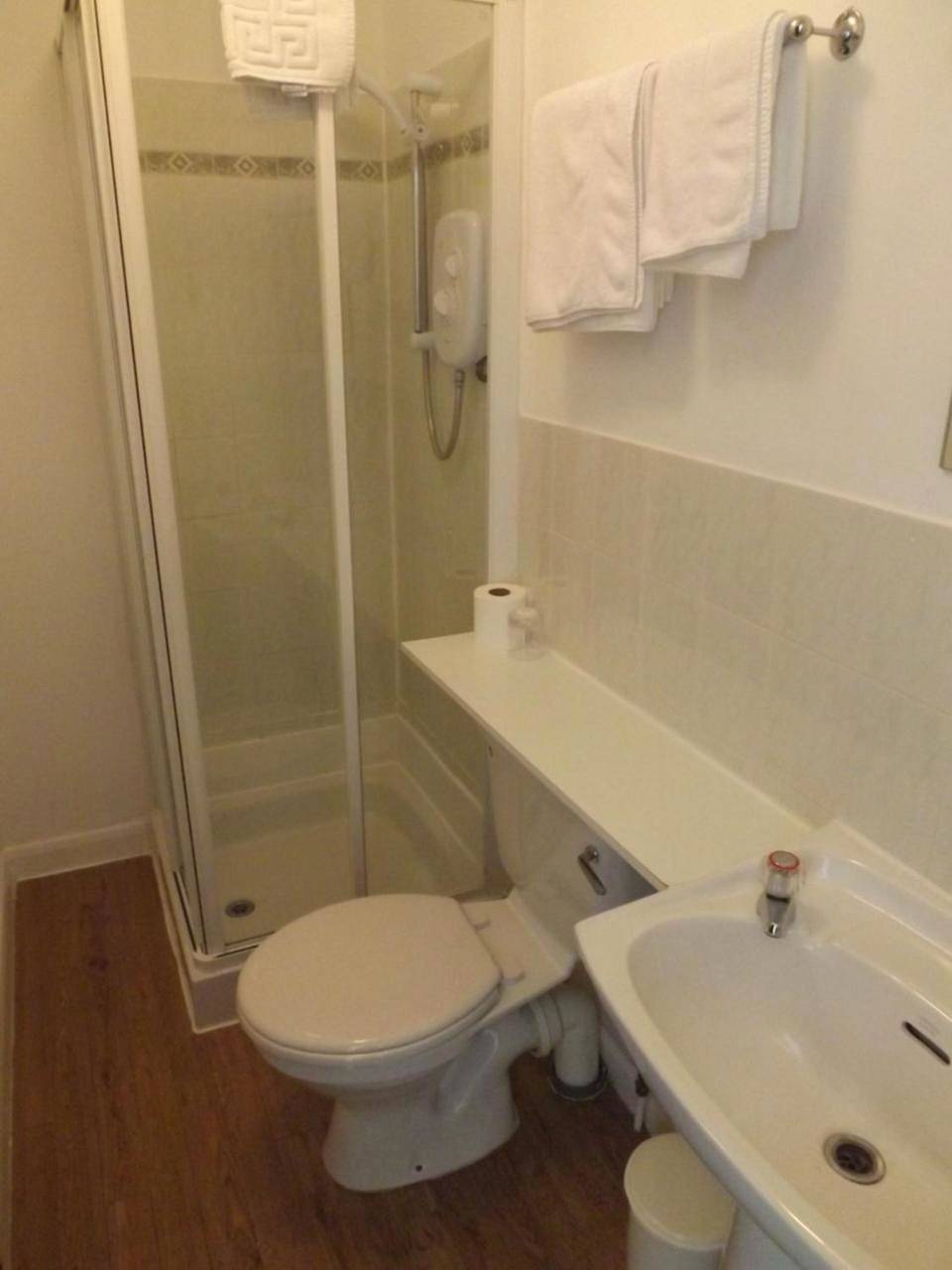 Budget Double Room in Coventry, Birmingham Area