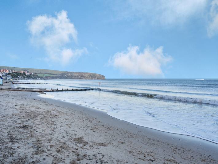 Sandringham Court Flat 4 in Swanage, Dorset