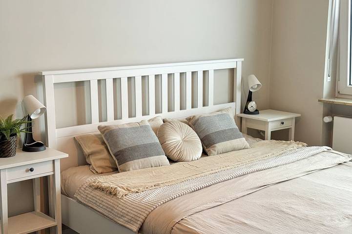 Ganze Wohnung, Jupas° Deluxe-Suite – Panoramaterrasse & Wellness in Trier, Moseleifel