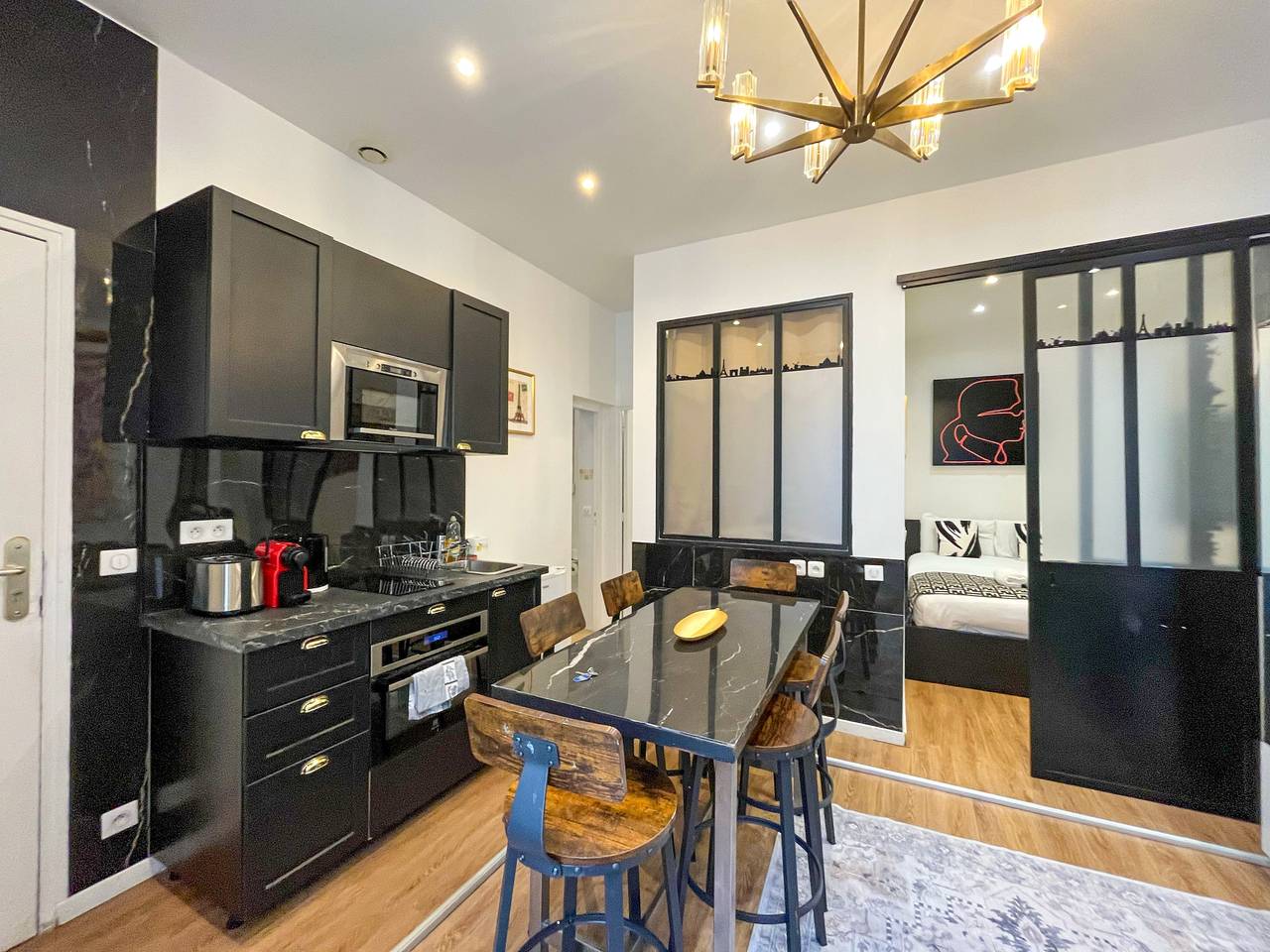 Appartement entier, Urbanflat 90 - Designer Apartment in Center of Paris in Paris, Île de France