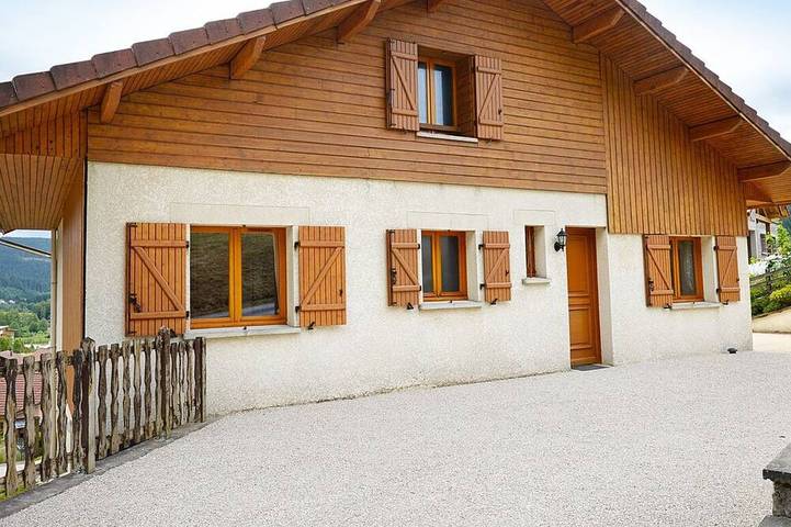 Maison pour 8 personnes, avec balcon et jardin, animaux acceptés à Le Tholy