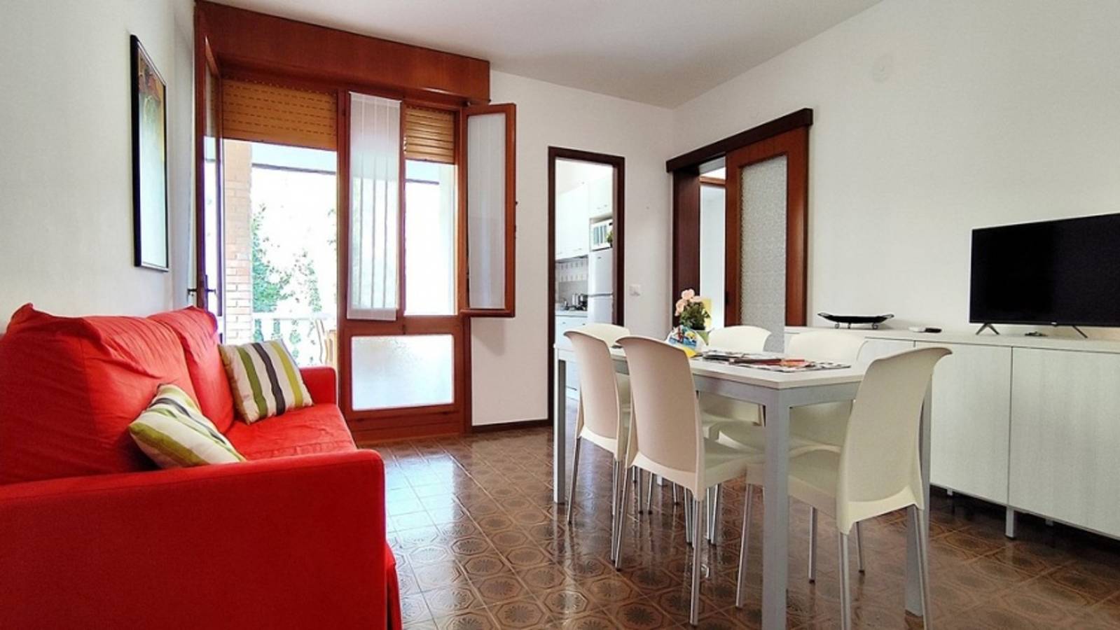 Entire apartment, Villa in Lignano with terrace in Lignano Pineta, Lignano Sabbiadoro