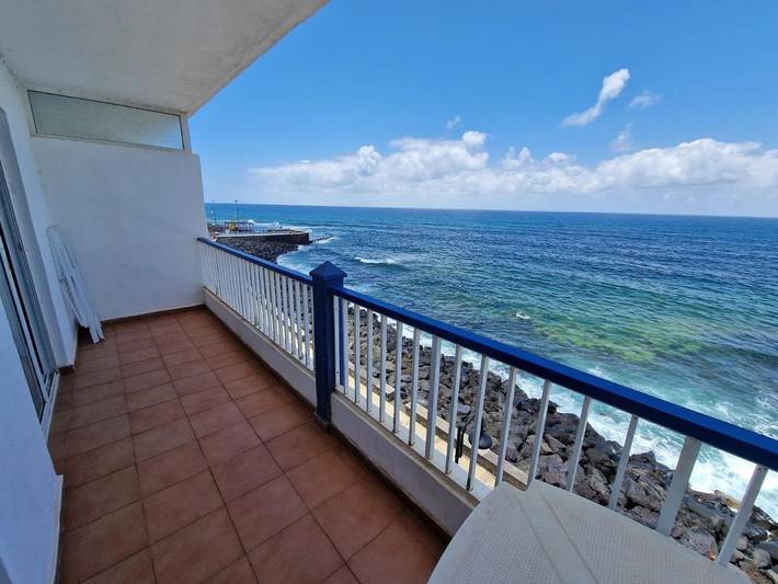 Apartamento de vacaciones para 6 personas, con vistas además de piscina y balcón - 1