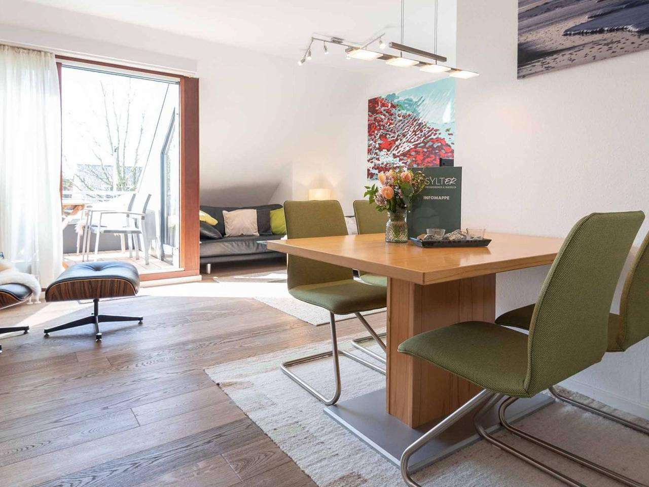 Ganze Ferienwohnung, Käpt'n Nelson, App. 15 - Stilvolle 3-Zimmer Ferienwohnung mit ca. 81 m², für bis zu 4 Personen. in Wenningstedt, Sylt