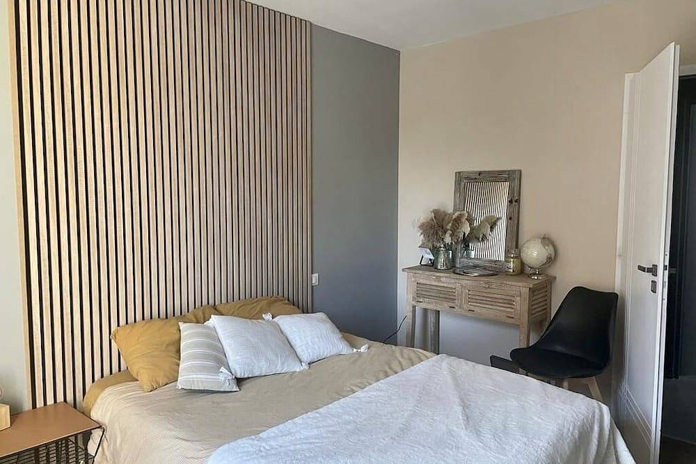 Beautiful contemporary house near Avignon and the Luberon in Caumont-sur-Durance, Vaucluse