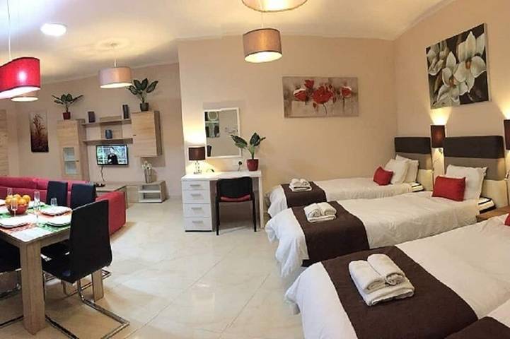 Apartamento inteiro, Studio Apartment 26 near St. Julian's in Swieqi, Ilha de Malta