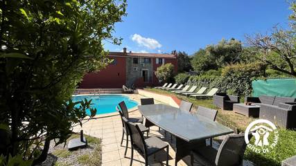 Gîte pour 6 personnes, avec piscine et jardin à Villelongue-dels-Monts