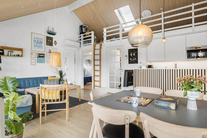 Ferienhaus für 6 Personen, mit Garten und Sauna sowie Terrasse und Whirlpool, mit Haustier in Tranum Strand - 4