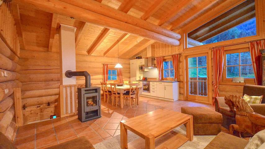 Chalet für 8 Personen, mit Balkon/Terrasse in Zell am See