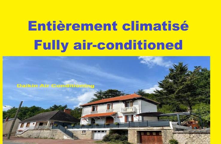 Chambre d’hôte pour 3 personnes, avec Balcon ainsi que Terrasse et Vue à Gien