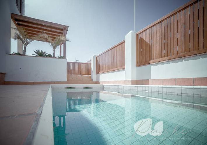 Chalet para 10 personas, con balcón/terraza además de piscina y vistas al lago, Se admiten mascotas en Costa Tropical - 2